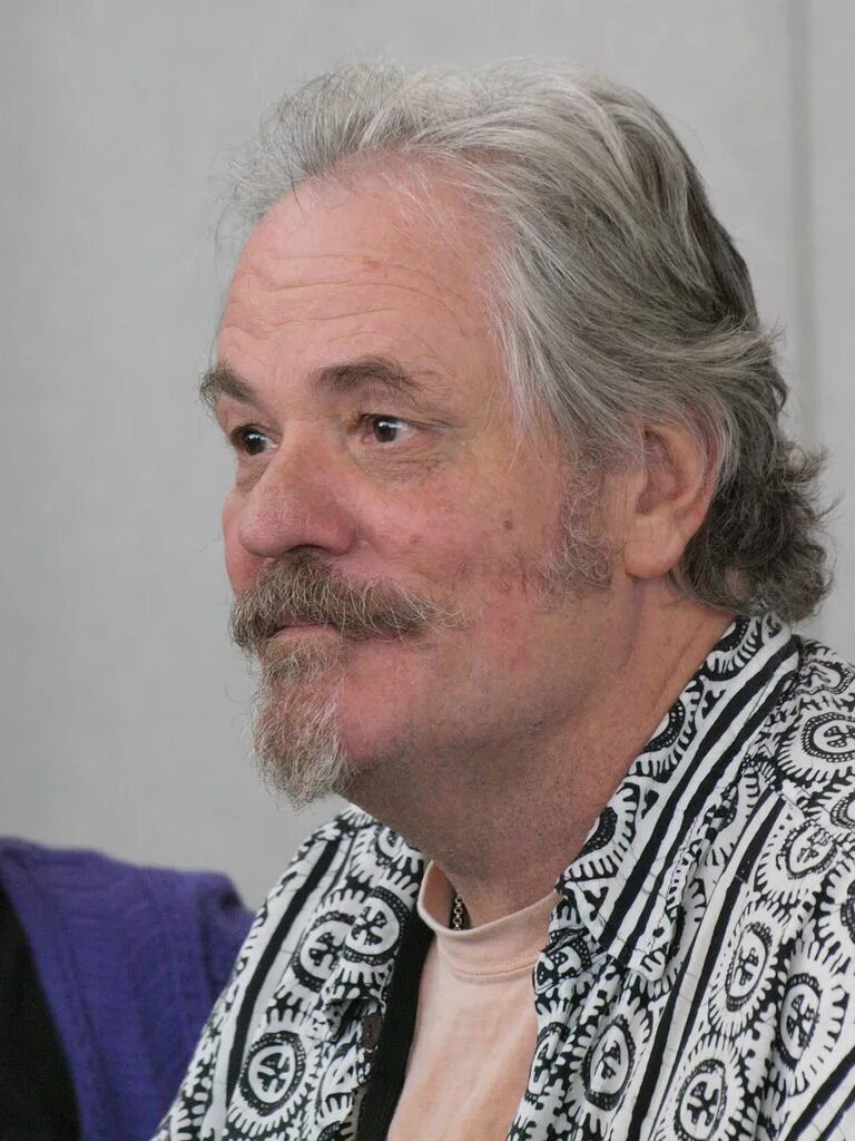 Гейни, майк коннор. К. Гейни m. М к гейни. Траволта реальные кабаны.