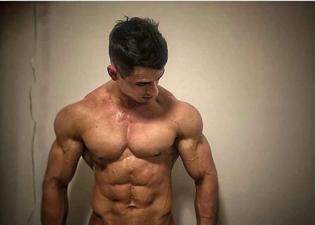 Muscles men videos. Strong physique of a man. Фитнес - модель чейз кетрон. Muscles men videos. Muscles men videos.