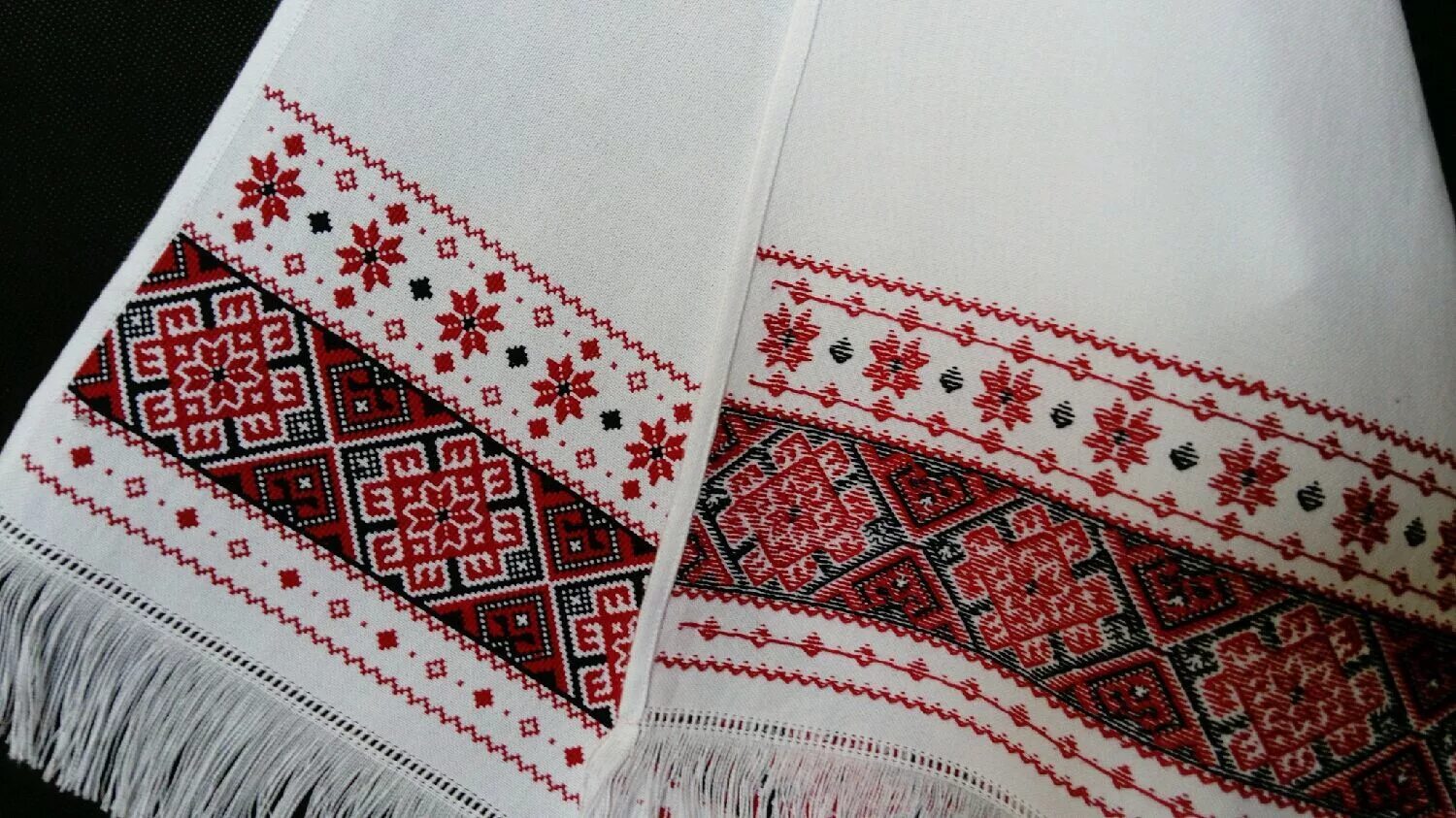 Кубанские рушники вышивка. Липецкая вышивка. Традиционная белорусская вышивка. Вышивка рушника староверов. Вышивание на полотенце.