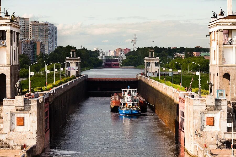 Шлюзы канала имени. Шлюз в Тушино на канале имени Москвы. Шлюз 8 (Тушино). Шлюзовая. Шлюзовая набережная Москва.