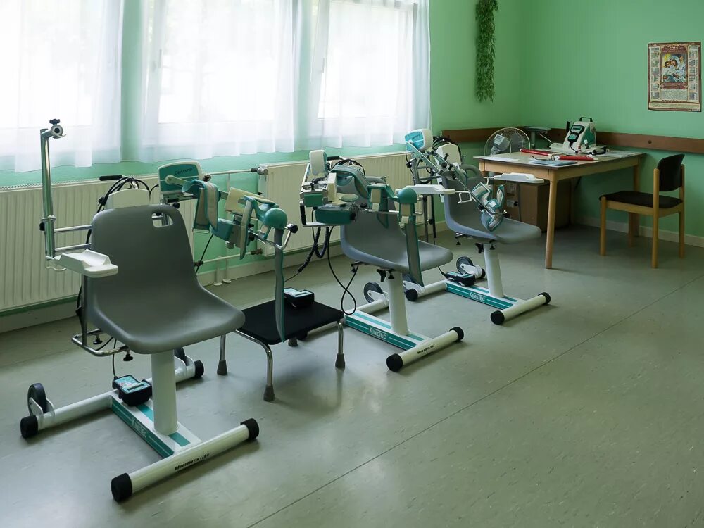 Больница загородная москва. Загородное шоссе 18а онкологический диспансер. Свержевского нии загородное шоссе. Загородное шоссе 18а онкологическая больница. Свержевского нии загородное шоссе.