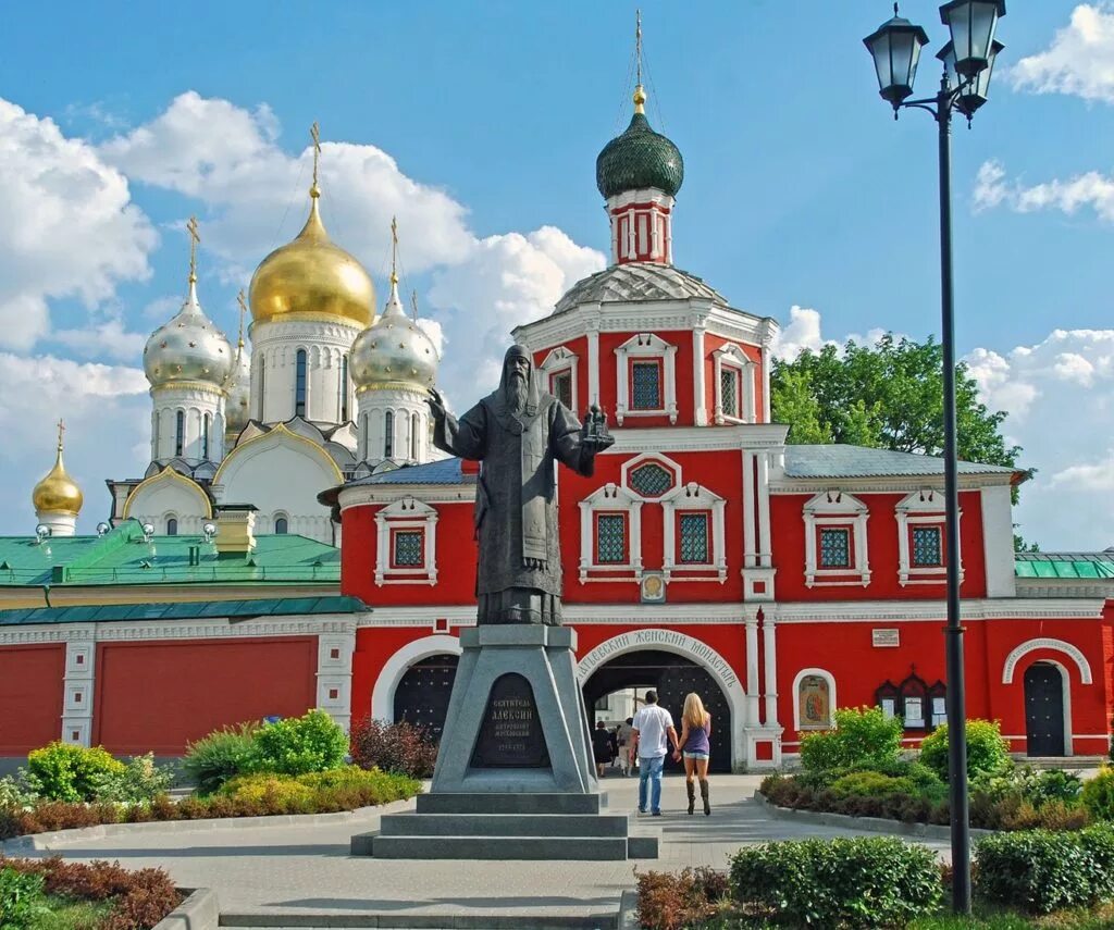 Московский ставропигиальный женский. Зачатьевский ставропигиальный монастырь. Зачатьевский женский монастырь в Москве. Монастырь на Остоженке Зачатьевский.