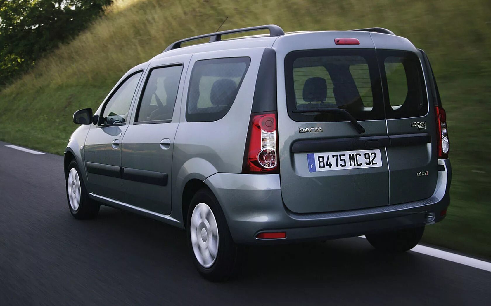 Logan dci. Дачия логан мсв 2. рено логан универсал 1 поколение. renault logan mcv 2. рено логан 1 универсал.