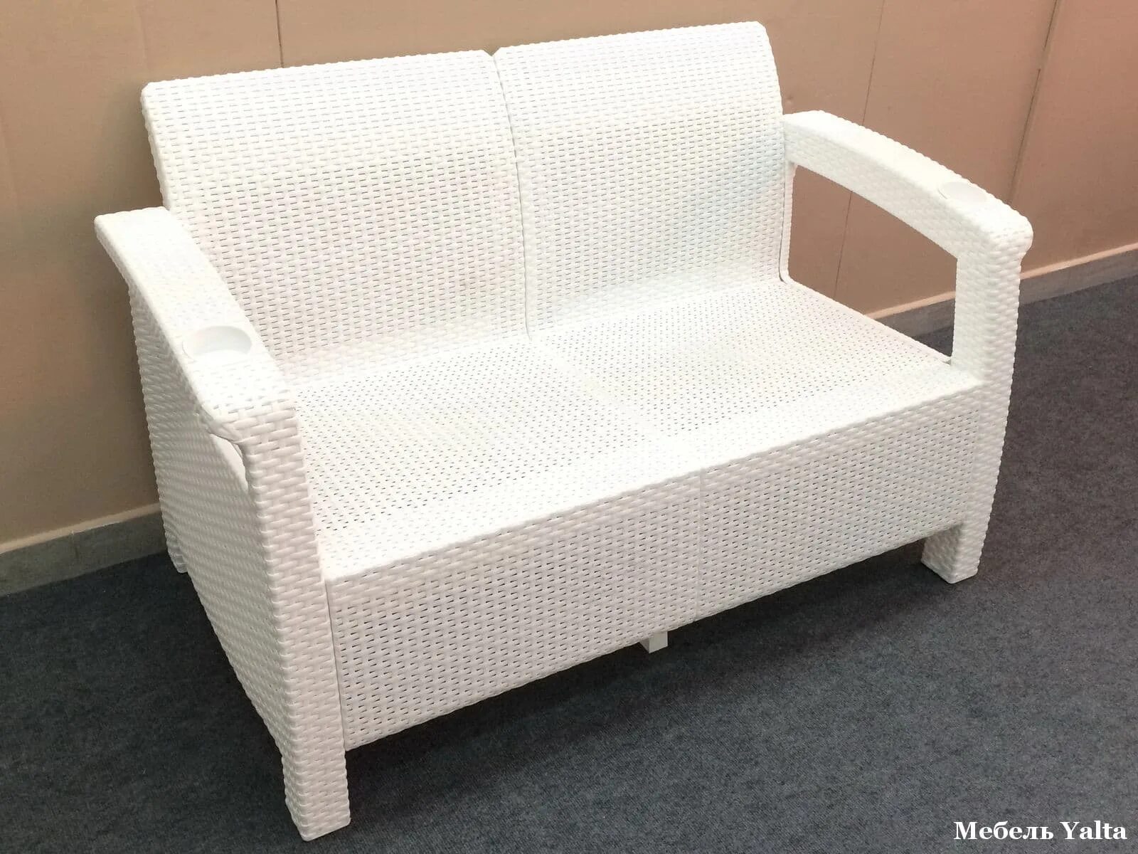 Диван 2х. Двухместный диван yalta sofa 2 seat. трехместный диван yalta sofa 3 seat. комплект мебели yalta sofa 2 seat (2х местный диван), белый (арт. ys2sw). диваны yalta двухместный диван yalta love sofa seat.