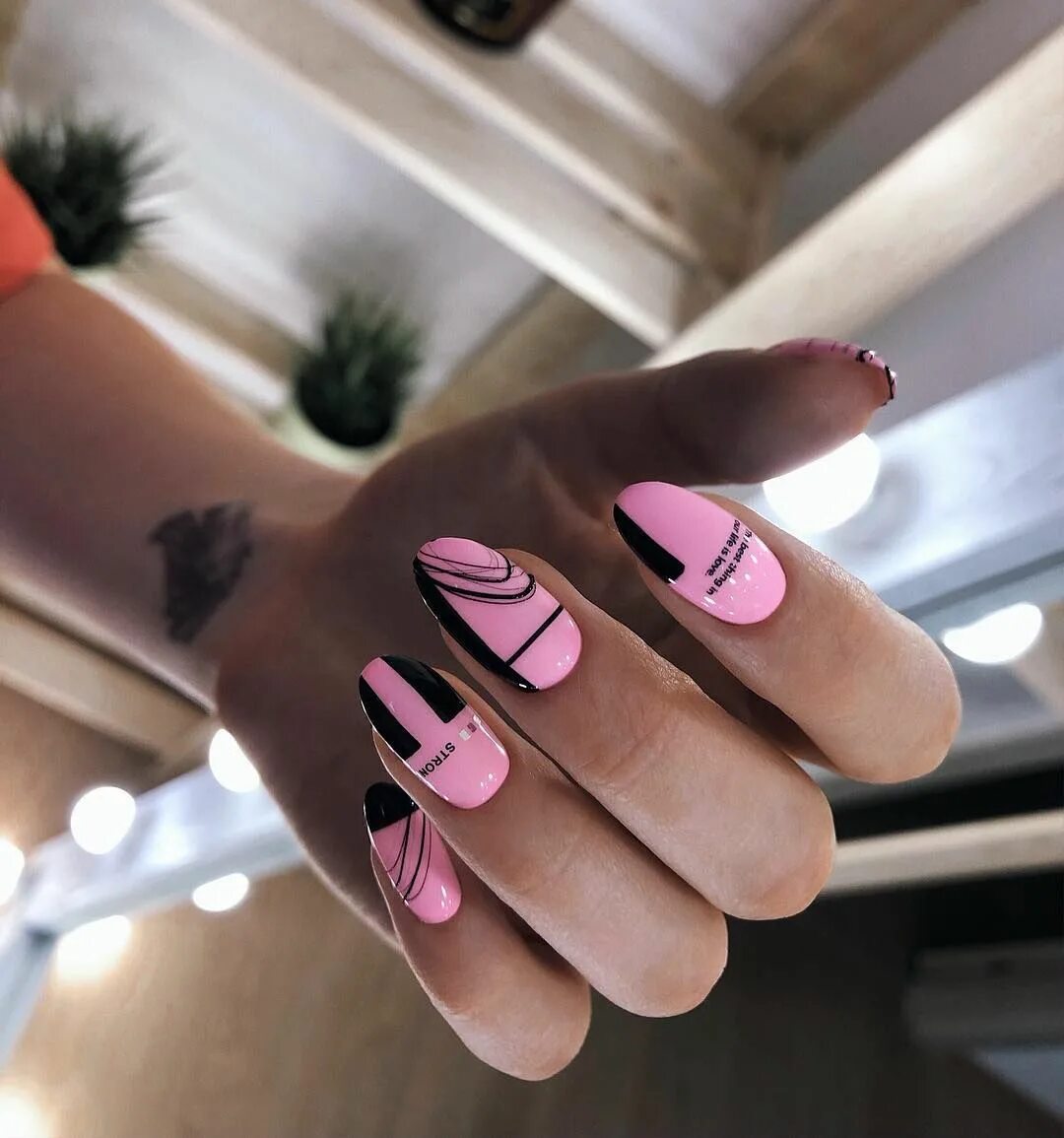 Hello nails широкая