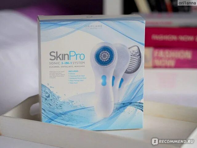 Скин про орифлейм. Массажер орифлейм. Oriflame щетка для лица skinpro sonic 3-в-1. Oriflame. Массажер орифлейм от целлюлита.