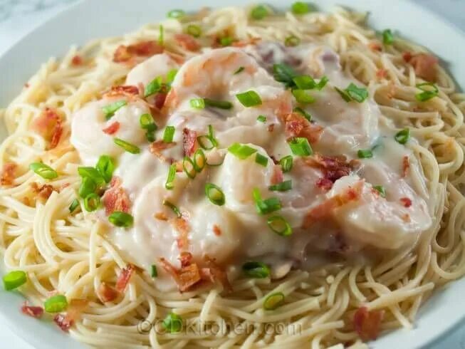 Макароны с кальмарами в сливочном соусе. Спагетти с кальмарами. макароны с кальмарами в сливочном. спагетти с кальмарами в сливочном соусе. кальмары в сливочном соусе.