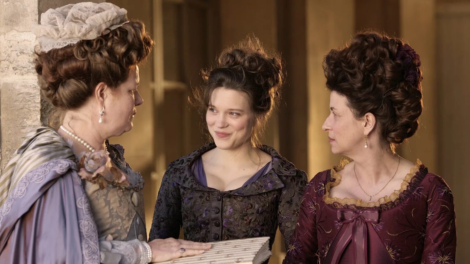 прощай моя королева отзывы. прощай моя королева фильм 2012 деполиньяк. прощай, моя королева (2012). леа сейду 2012. прощай моя королева постер.