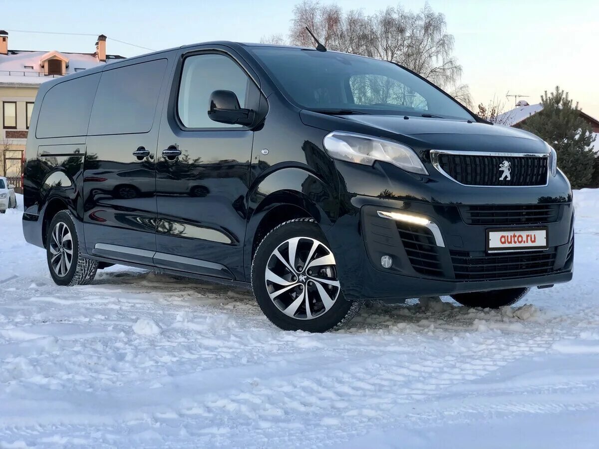 Пежо Тревеллер Лонг. Peugeot traveller 8 мест. Пежо 8 местный минивэн. Пежо минивэн 8 мест. Купить в московской области пежо бу