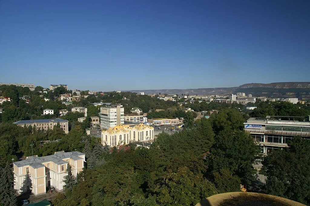 Реальное время кисловодск. Кисловодск. Кисловодск 2000-х. Кисловодск резиденция. Северный Кавказ Кисловодск.