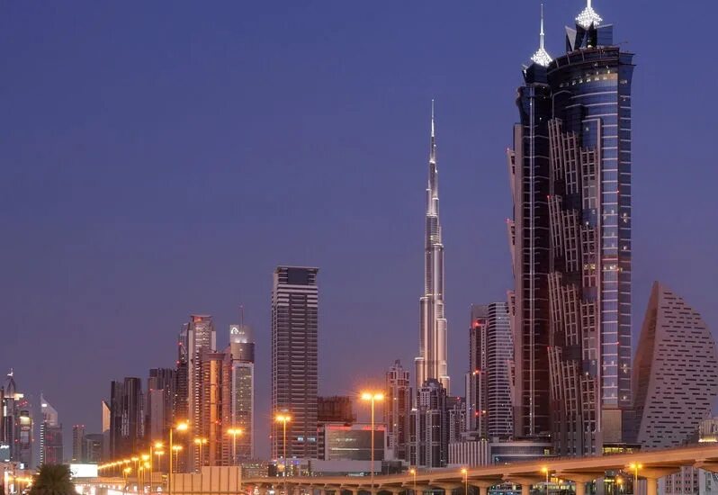 Дубай 2022 небоскребы. Jw marriott marquis dubai. Самый высокий отель в дубае. Самый высокий отель в дубае. Jw marriott marquis dubai.