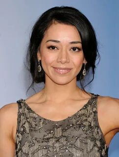 Aimee Garcia.