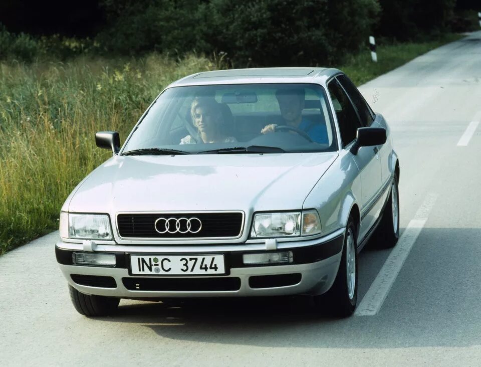 Audi 80 b4 4.2. Ауди 80 b4. Audi 80 b4 седан. Ауди 80 б4.