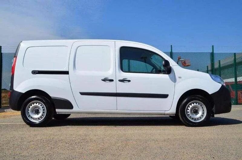 Купить рено кангу москве. Renault Kangoo Maxi. Рено Кангу 2012. Рено Кангу 2015. Renault Kangoo Express 2012.