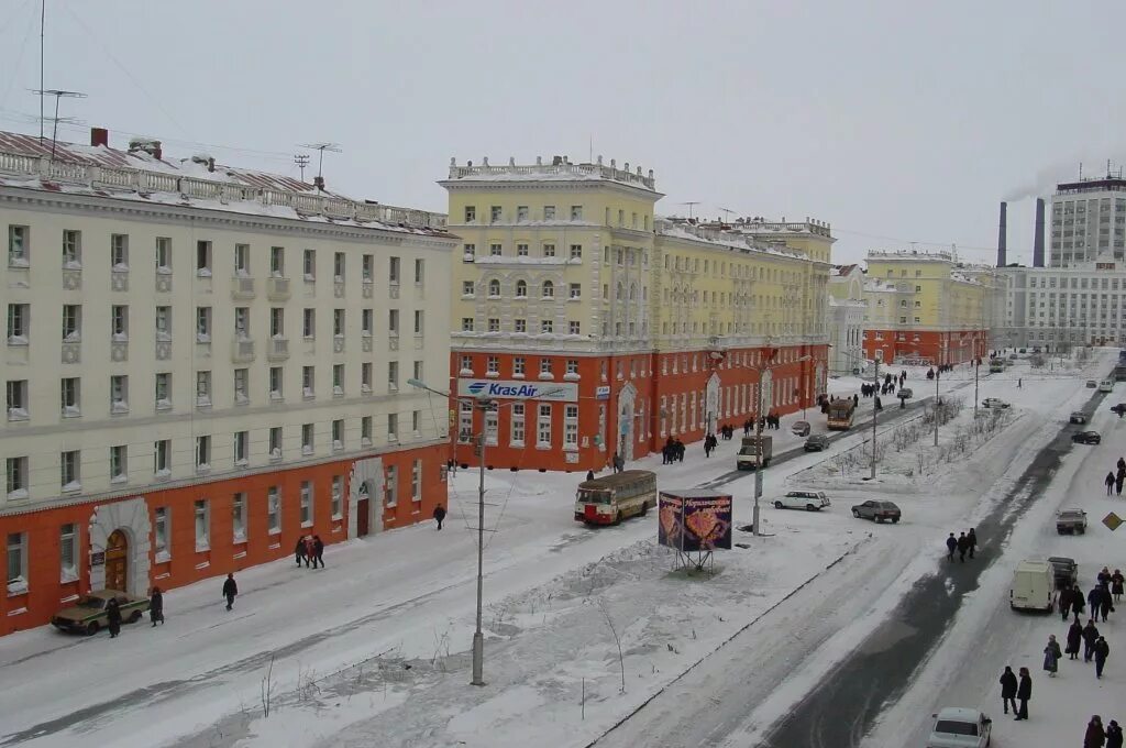 норильск главная улица. г. норильская улица красноярск. норильск окраины. г.