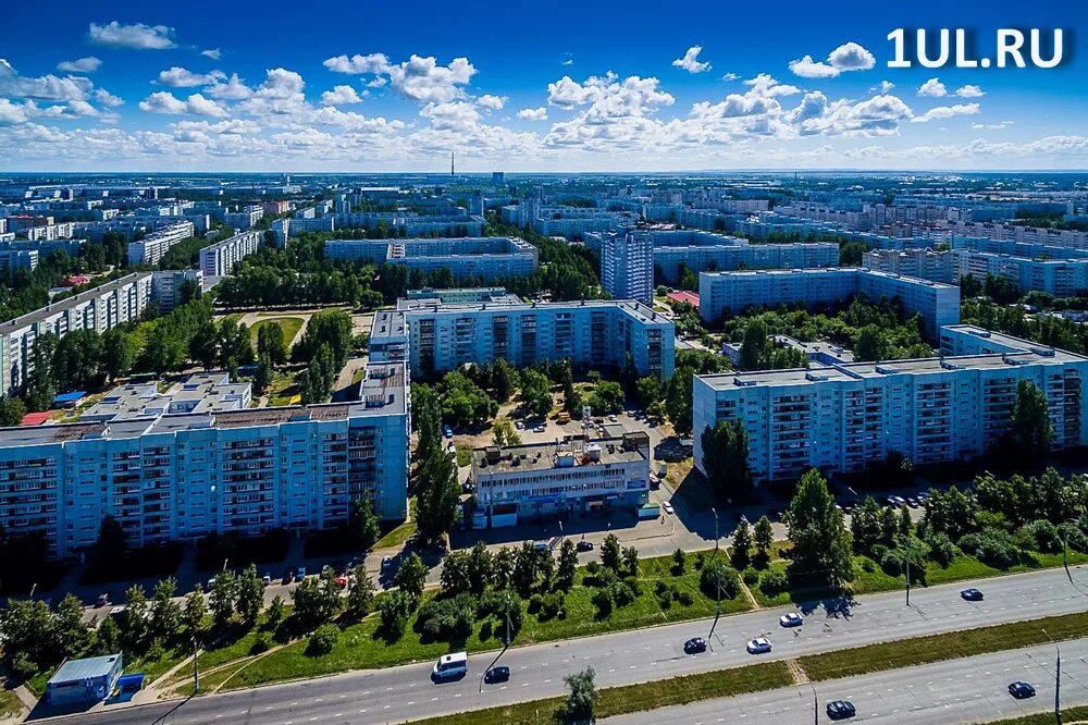 Фото в заволжском районе. Фото в заволжском районе. Ярославль в 2000-е. Сквер на машиностроителей ярославль. Заволга ярославль.