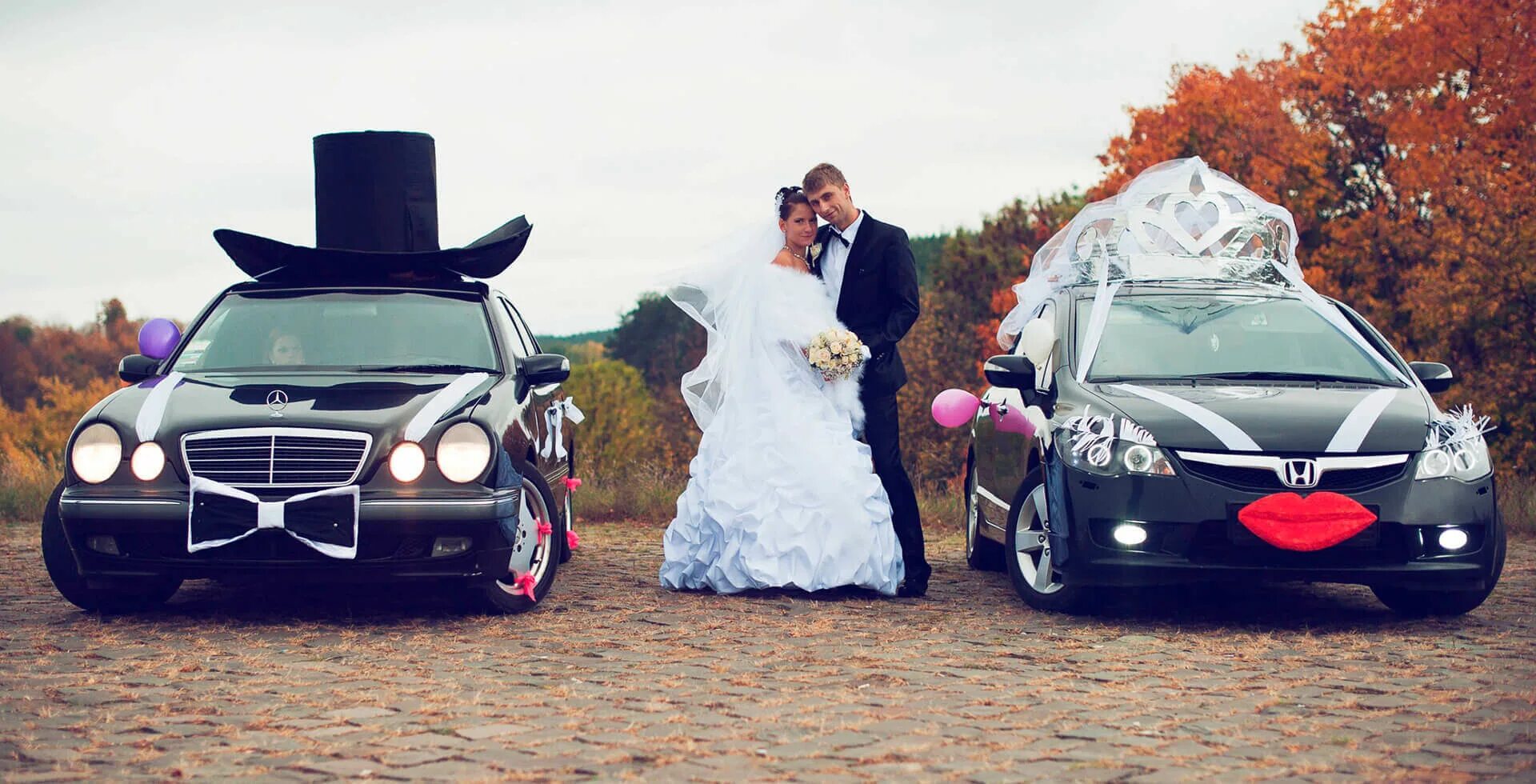 Машина будет свадьба. Свадебный автомобиль. Машина жениха и невесты. Украшение машины на свадьбу жениха и невесты. Жених невеста и авто.