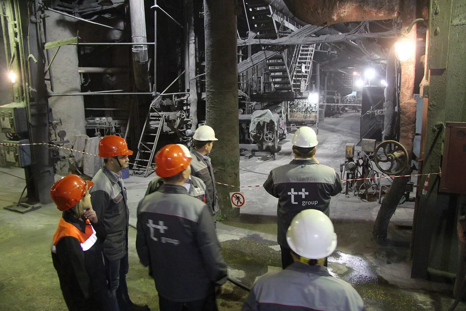 Тэц 1 красноярск. Реконструкция технологического оборудования. Тэц 2 воркута. Тэц 3 турбогенератор красноярск. Квадра котельный цех тэц 1.