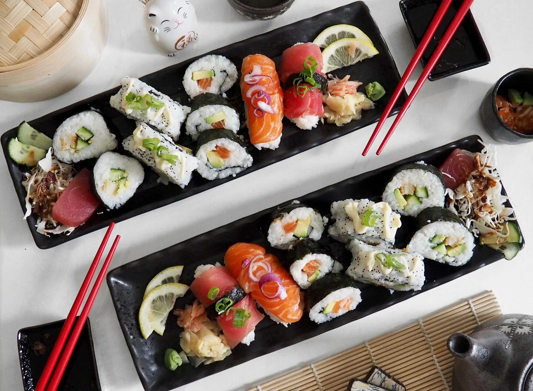 Где живут суши. Суши и роллы. Красивые роллы. Японские блюда. Кухня Японии.