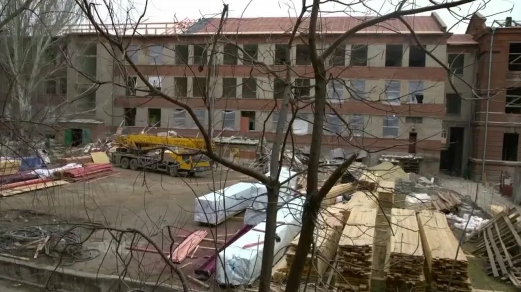 Пгту мариуполь днр. Пгту мариуполь 2025. мариуполь восстановление домов. мариуполь сейчас.