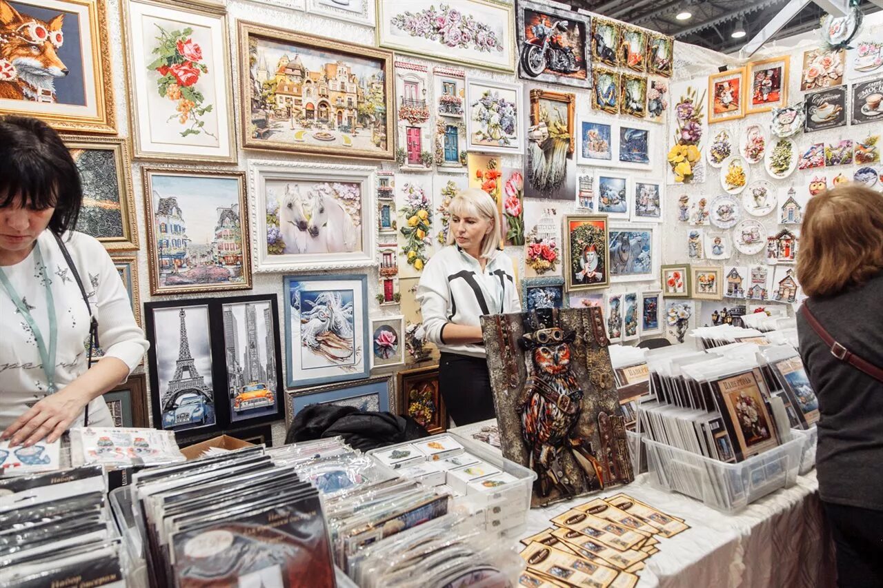 Ярмарка рукоделия. Выставка формула рукоделия. Выставка рукодельниц. Выставка рукоделия. Ярмарка формула рукоделия.