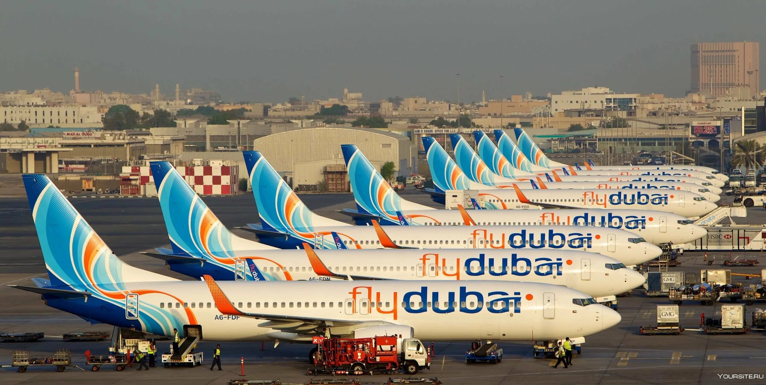 Флай Дубай авиакомпания. ОАЭ самолет flydubai. Fly Dubai авиакомпания самолеты. Fly Dubai Boeing 737. Авиарейсы в дубай