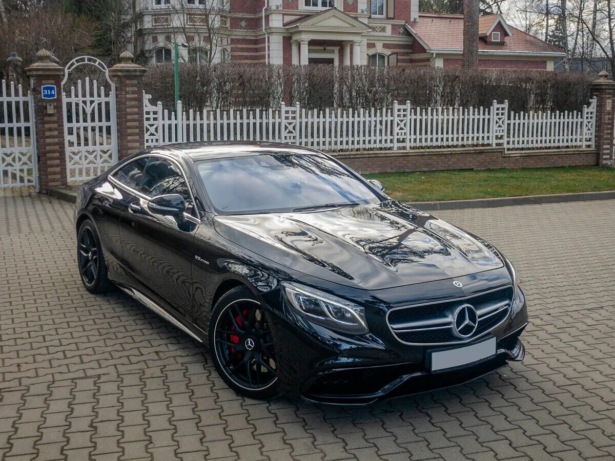 Mercedes s222 coupe. S coupe 222. Мерседес s 63 амг купе. Mercedes s63 amg coupe белый. S63 amg 222 купе.
