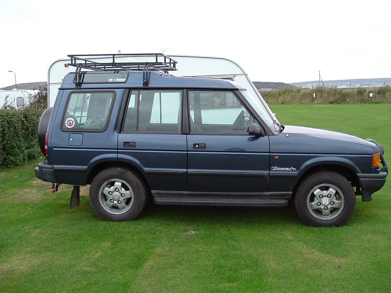 Дизель дискавери 1. Ленд Ровер Дискавери 1997. Land Rover Discovery 1 1997. Лэндровер Дискавери 1997. Ленд РОВЕРЕР Дискавери 1 1997.