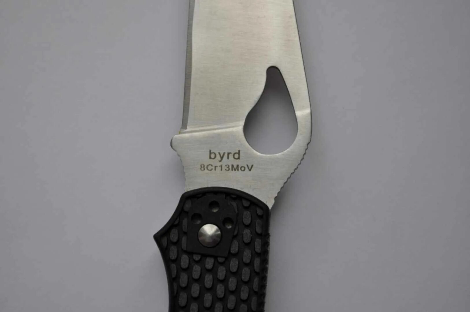 Bir d. Byrd 8cr13mov. Byrd cara cara 2 Emerson vs Spyderco Endura 4. Нож Byrd 8cr13mov ченный метал. Накладки Spyderco Endura из рога.