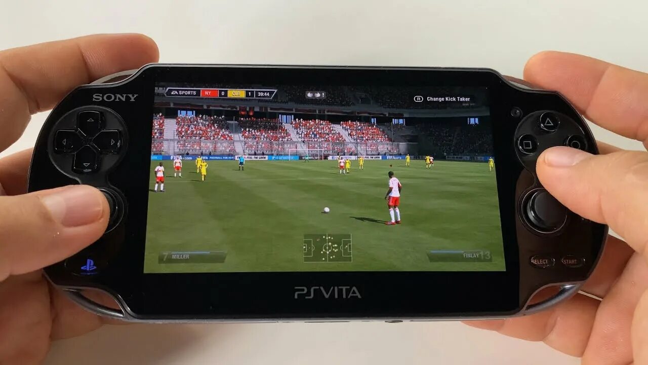 Fifa vita. FIFA 15 PS Vita. ФИФА 15 на PSP. FIFA 23 PSP Vita.