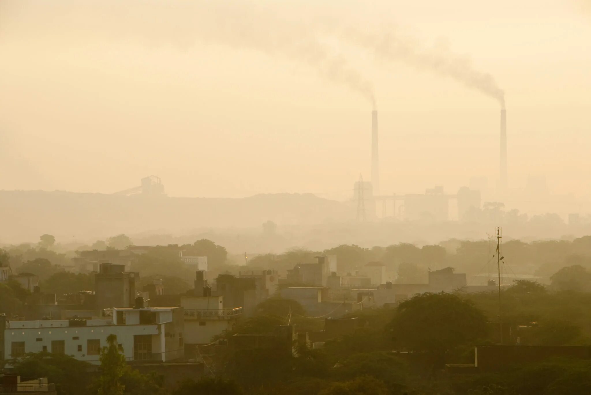 Bad pollution. Air pollution Delhi. Загрязнение атмосферы в Индии. Эффекты Air pollution. Загрязнение воздуха в городе.