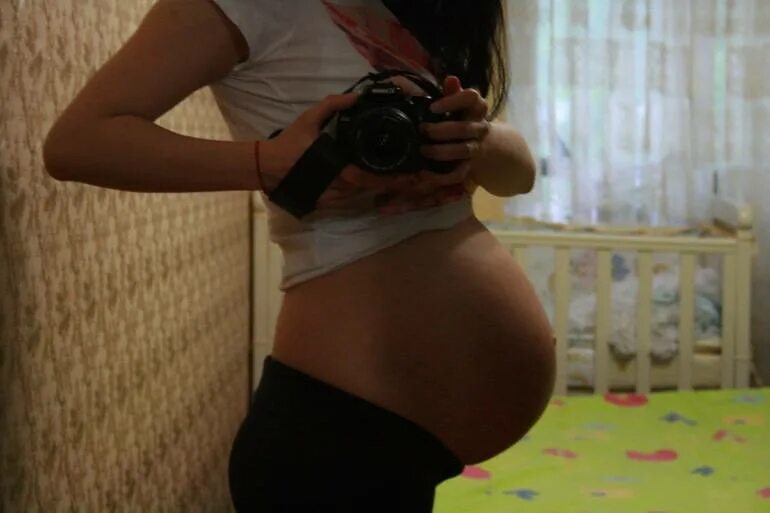 Живот на 35 неделе беременности. Живот на 35 неделе беременности фото. Животик на 35 неделе беременности. Живот на 34 неделе. 35 недель тошнит