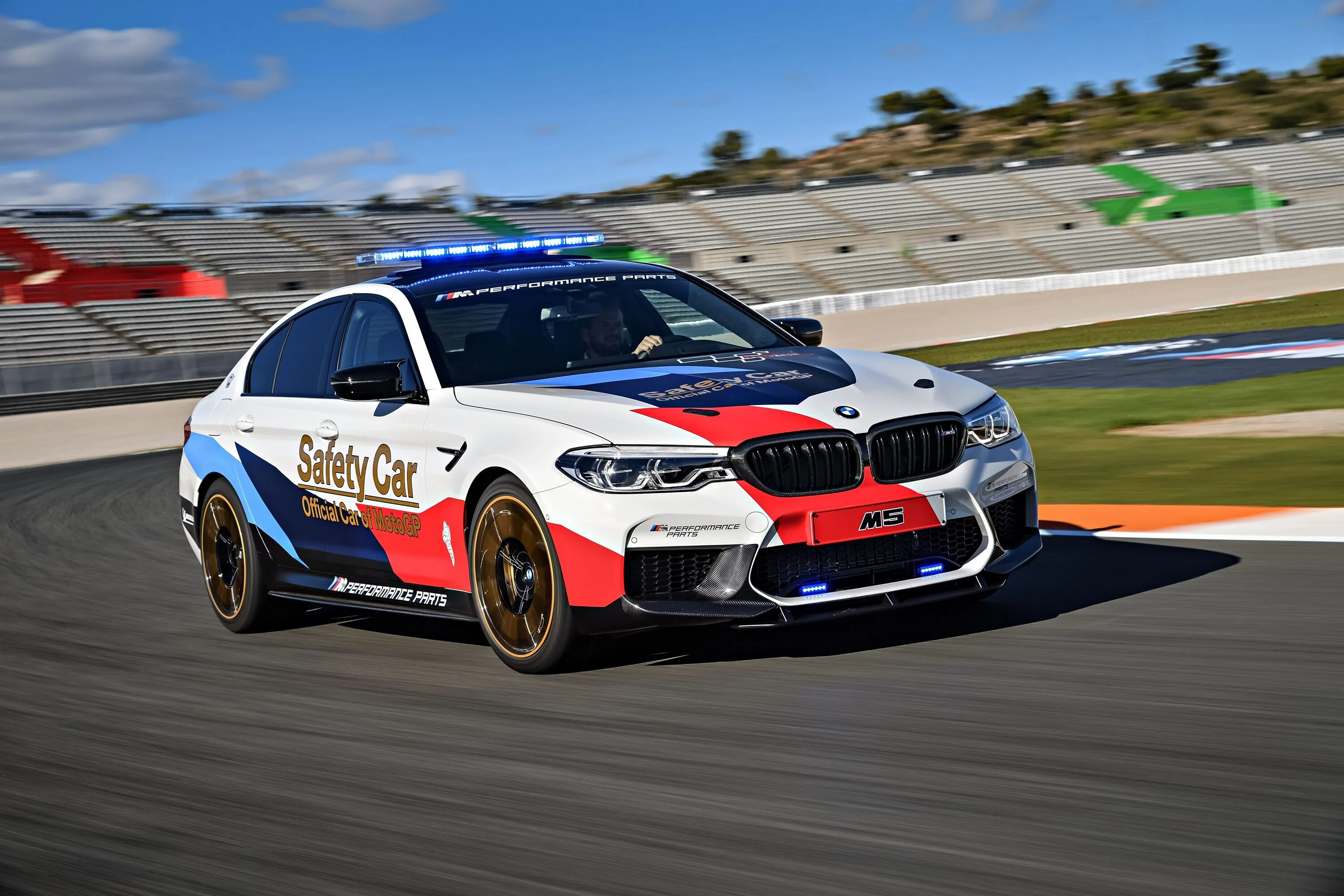 БМВ м5 ф90. BMW m5 f90. BMW m5 f90 m дрифт. BMW m5 f90 Competition Drift. Дрифт на бмв м5 ф90