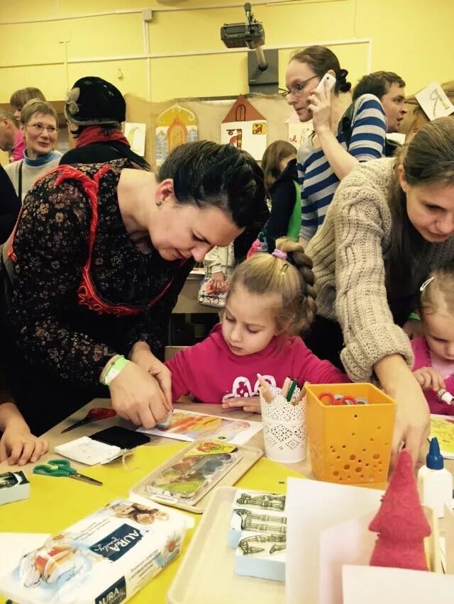 Вальдорфский учитель. Вальдорфский учитель. Школа рудольфа штайнера. Вальдорфская школа учитель. Школа в waldorf штайнера.