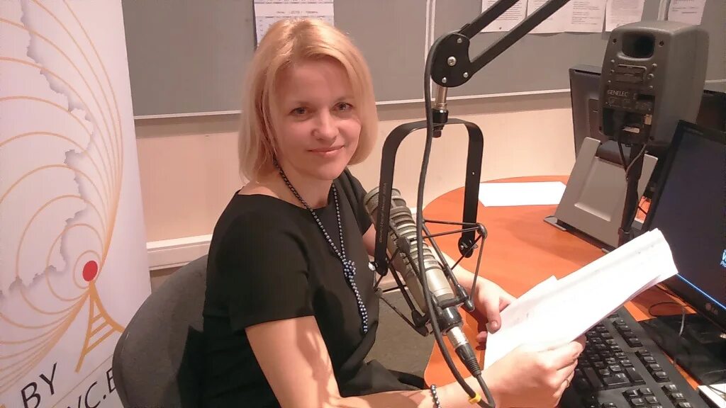 Кузьмина наталья владимировна президент нотариальной палаты. Завещание нотариус. Нотариус гомель. Члены нотариальной палаты. Бесплатная консультация нотариуса беларусь.