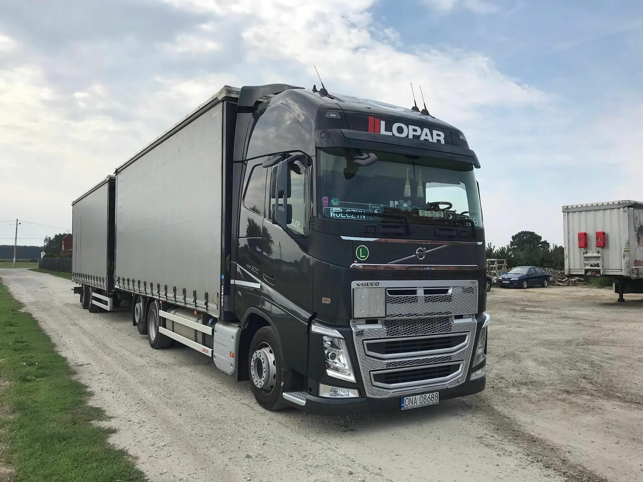 Авито volvo fh. Вольво FH 12 Тандем 120 кубов. Вольво Тандем 120 кубов. Вольво fh4 Тандем 120 кубов. Volvo FH Tandem.