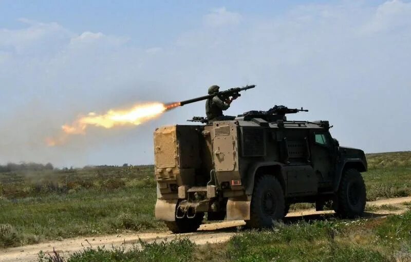 Стрелковая машина. Jltv бронеавтомобиль. Стрелковая машина. Пвок. Стрелковая машина.