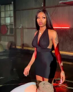 50 Sexy Asian Da Brat Pictures.