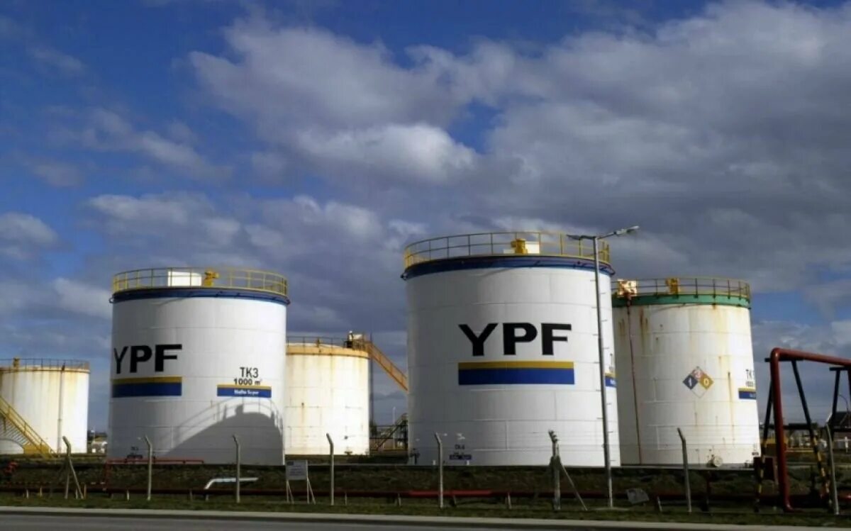 Аргентина завод. Фискалес. YPF S. A.. State energy