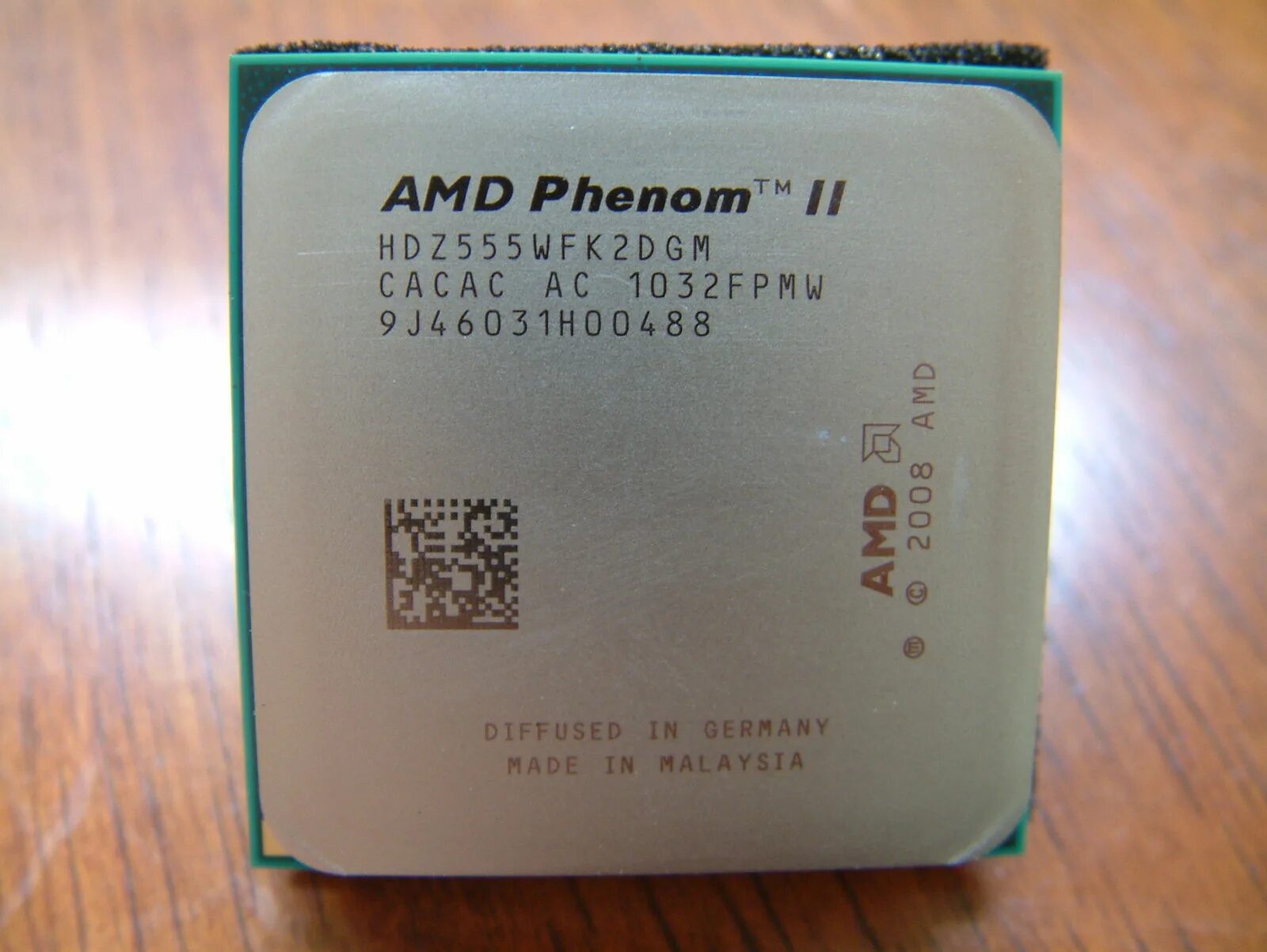 Amd phenom сравнение. Процессор AMD Phenom II x2 555 Processor 3.20GHZ. Процессор Socket am3 Phenom II x2 555. АМД феном 2. AMD Phenom 11.