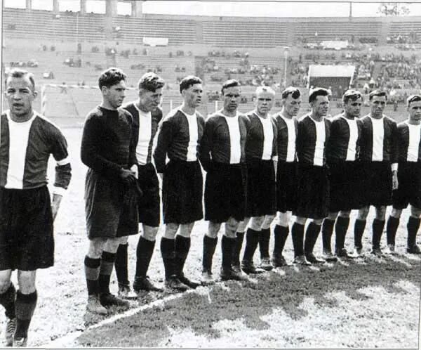 история локомотива москва. 1923 первый матч динамо. локомотив 1957. история локомотива москва. книги про локомотив футбол.