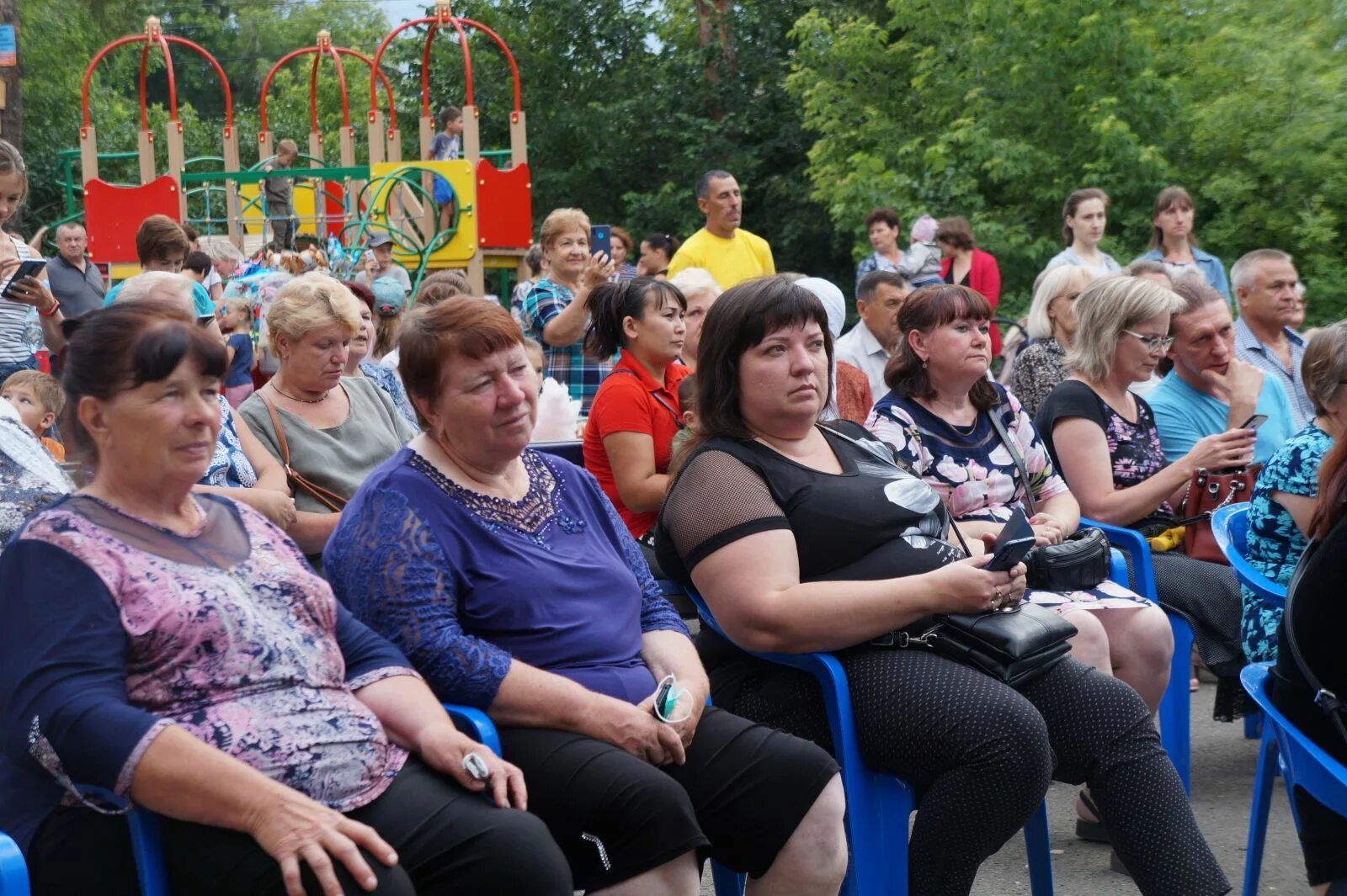 Погода в ивановке оренбургской на 10 дней. Погода в ивановке оренбургской на 10 дней. Иконы в церкви. Погода в ивановке оренбургской на 10 дней. Погода в ивановке оренбургской на 10 дней.