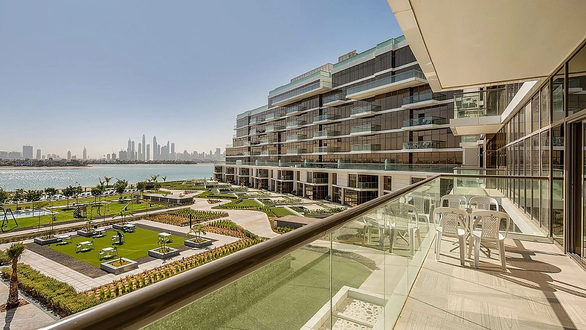 Radisson palm. Рэдиссон дубай пальма. дубай radisson beach resort. the8 palm (the palm jumeirah, dubai). th8 palm jumeirah.