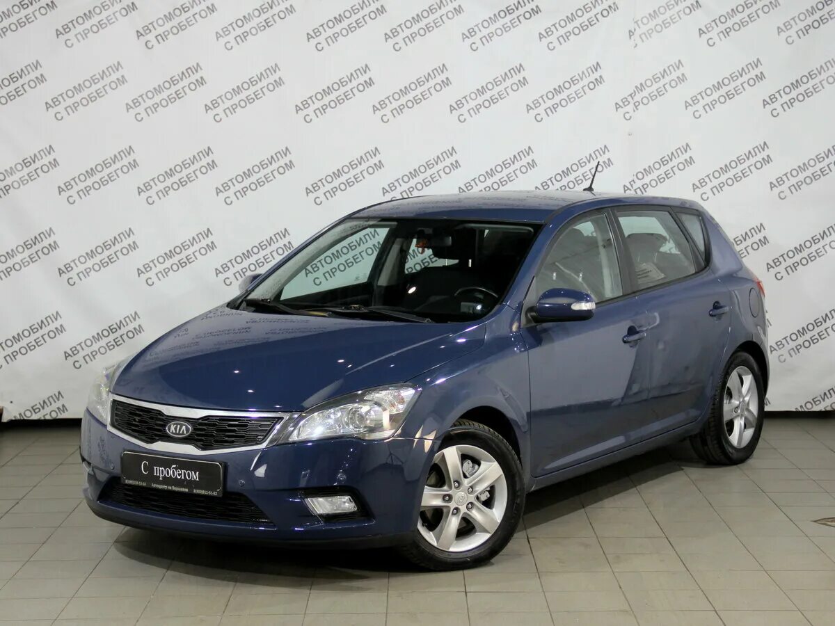 Сид 2011 хэтчбек. Kia Ceed 2011. Киа СИД 2011 хэтчбек 1.6 механика. Киа СИД 2011 года хэтчбек. Кия СИД Рестайлинг 2011.