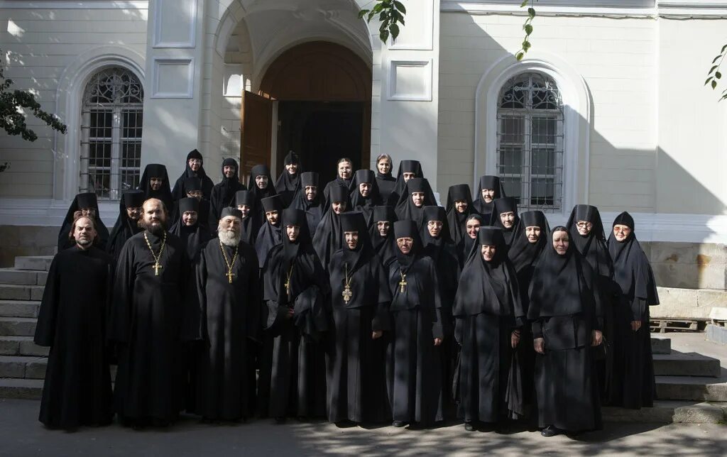 катерлезский свято-георгиевский женский монастырь. настоятельница казанского монастыря в ярославле. игумения казанского монастыря ярославль. слушать женский монастырь. женский монастырь монахини жизнь в монастыре.