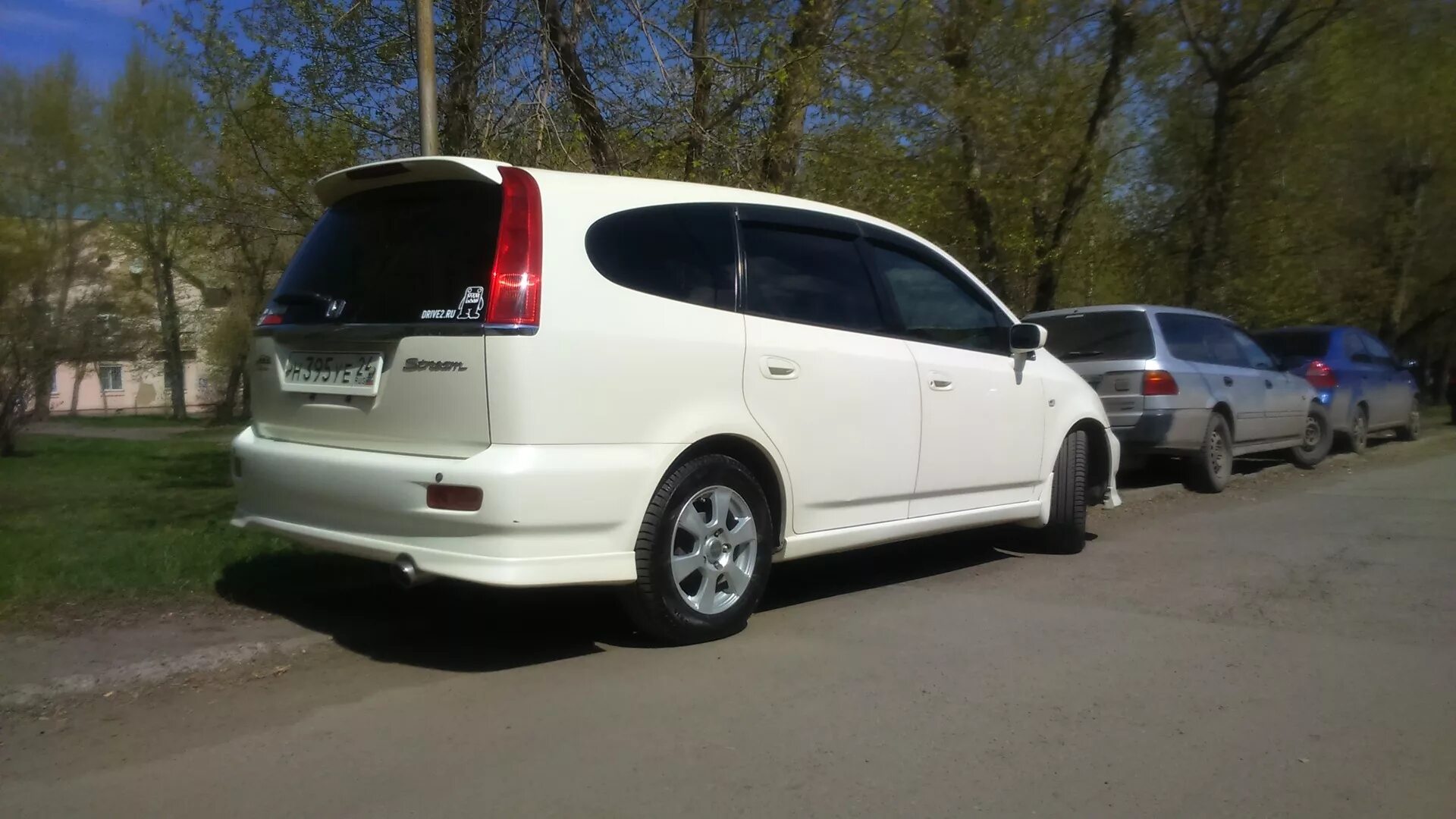 Modulo Honda Stream rn1. Хонда стрим 2002 боковая заглушка. Honda Stream 2004 обвес. Хонда стрим обвес.