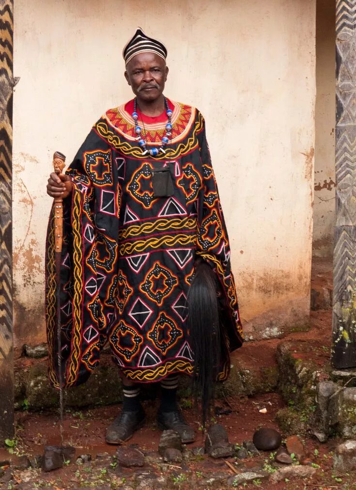 Этнический негр. Шамма Эфиопия. Африка Национальная одежда Камерун. Одежда Эфиопии традициональная. Африканские традиционные костюмы.