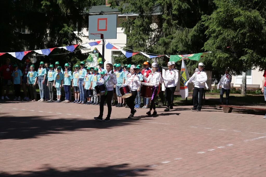 Дол дубки. Лагерь Дубки Кратово. Лагерь Росрезерва Дубки Кратово. Лагерь Дубки Московская область. Детский оздоровительный лагерь Дубки Росрезерва.