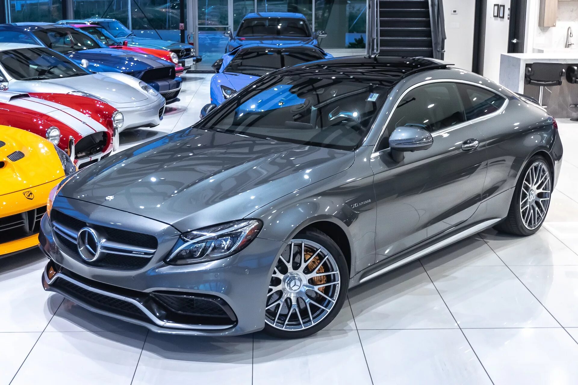 Mercedes s63 AMG Coupe. C63s AMG Coupe. Mercedes c63s AMG Coupe. Мерседес-Бенц s63 АМГ купе 2020.