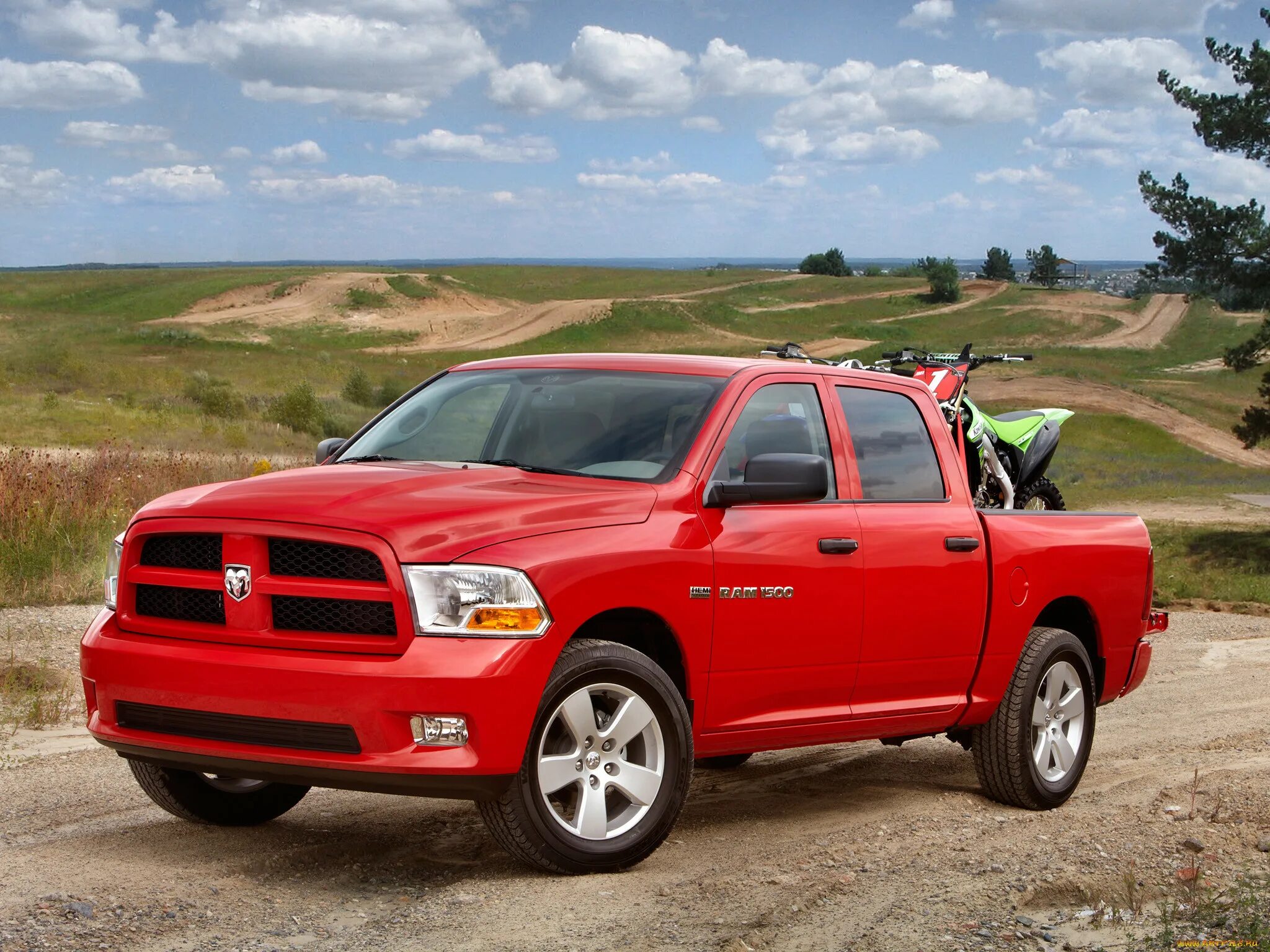 Dodge Ram 1500. Dodge Ram 1500 Crew Cab. Dodge Ram 1500 красный. Dodge Ram 1500 2012.